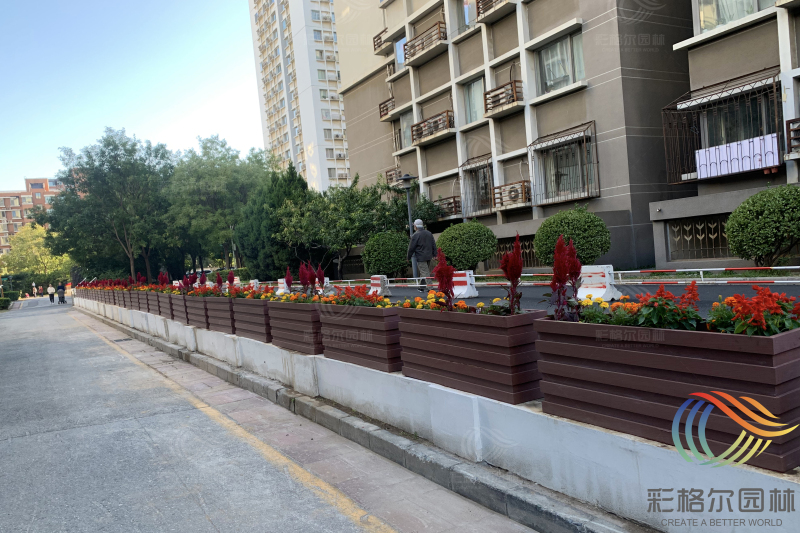 道路隔離護(hù)欄花箱有哪些款式?